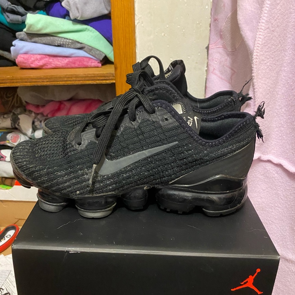 Vapormaxes